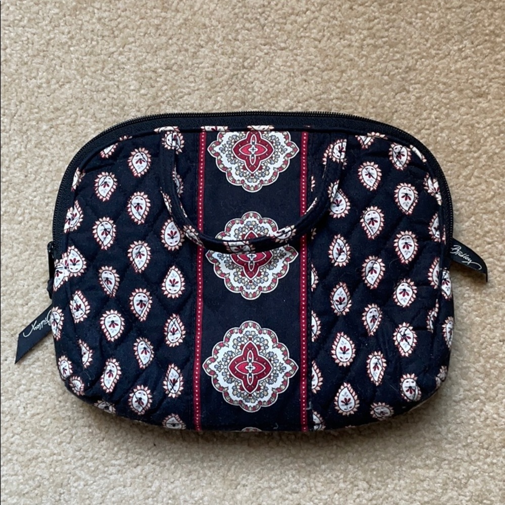 Vera Bradley toiletry bag